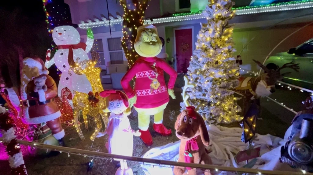 santa-rita-ranch-christmas-decorations-2025